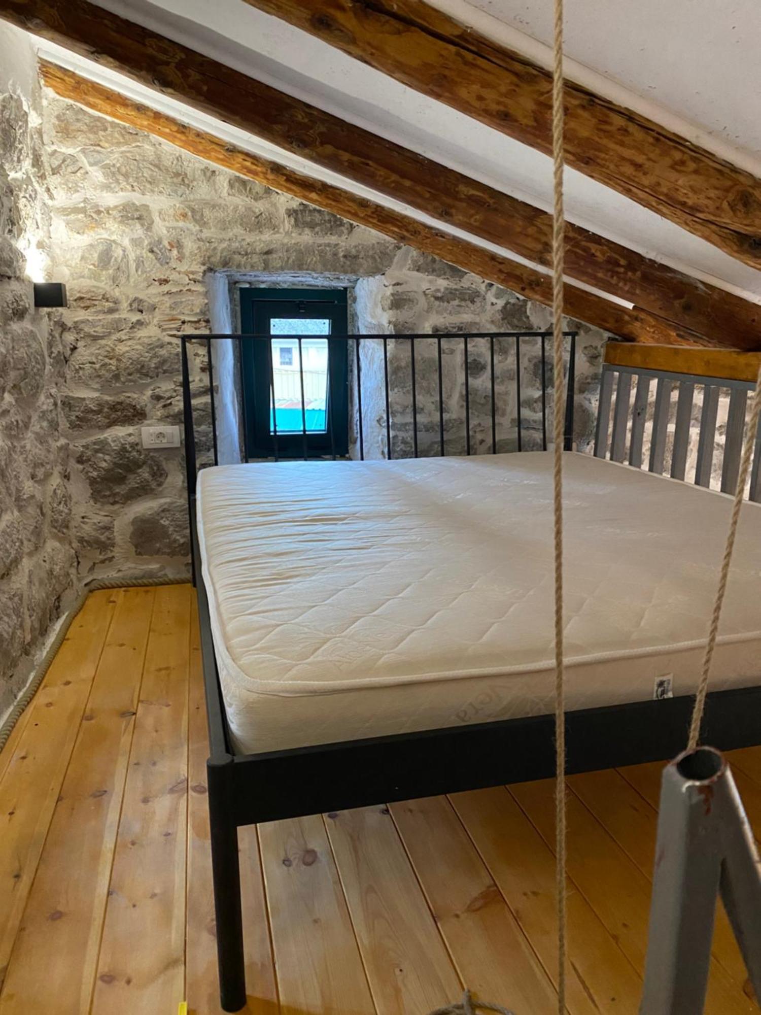 Apartman Lepetane Тиват Екстериор снимка